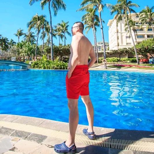 六 哥  （吃和玩乐）