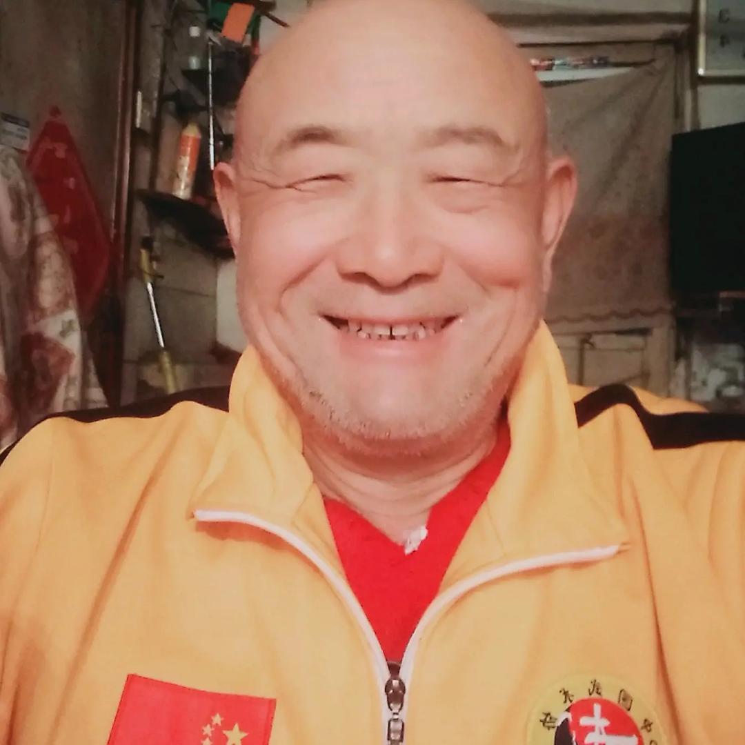 济南玩球大爷