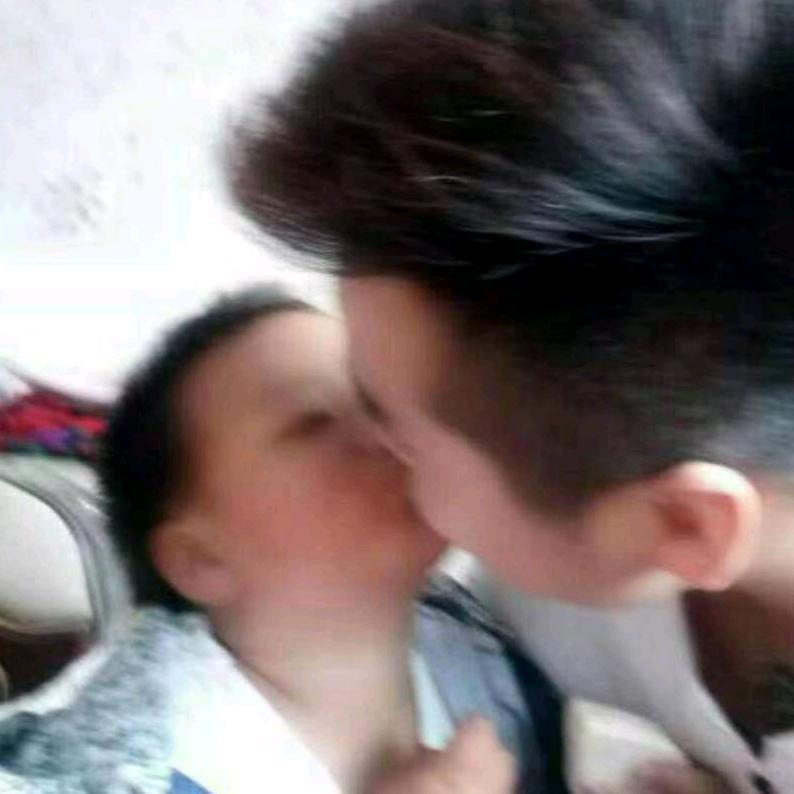 军