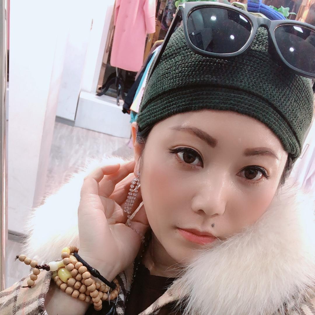 瑞安市陈雪眉服装店