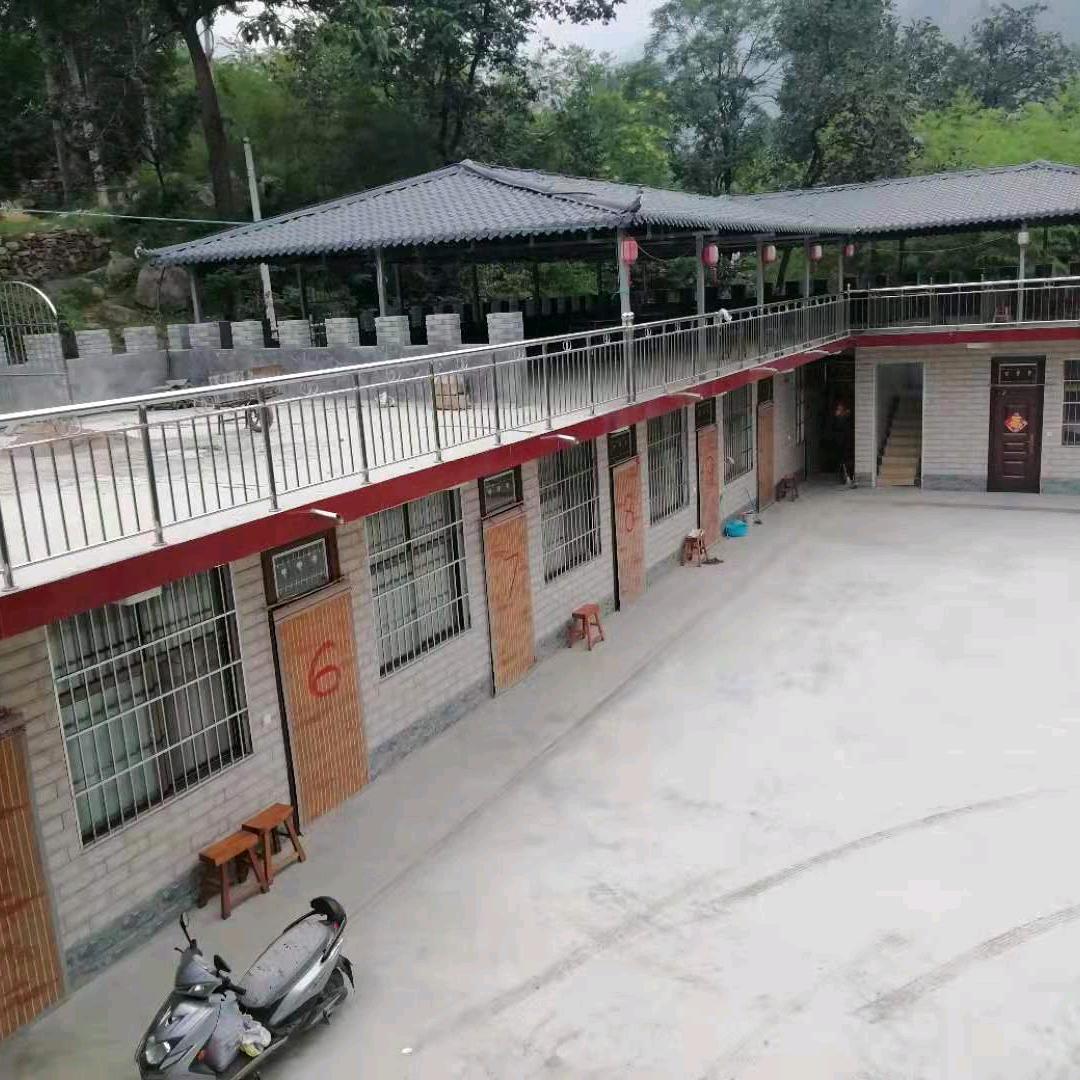 关山清竹农家院《宝泉店》