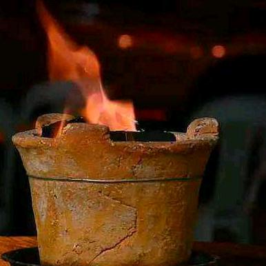 红泥小火炉