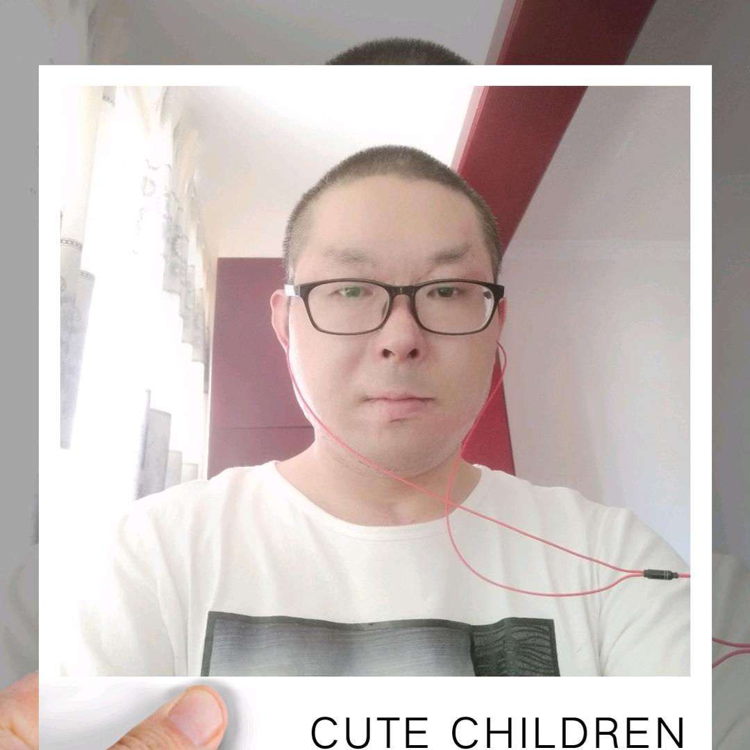 安静听歌的人