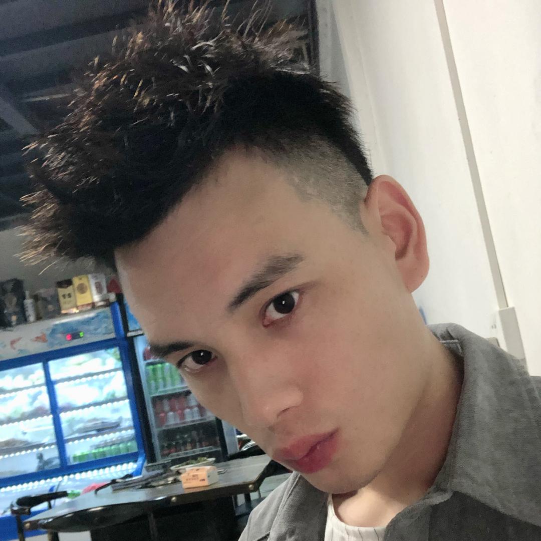 T……