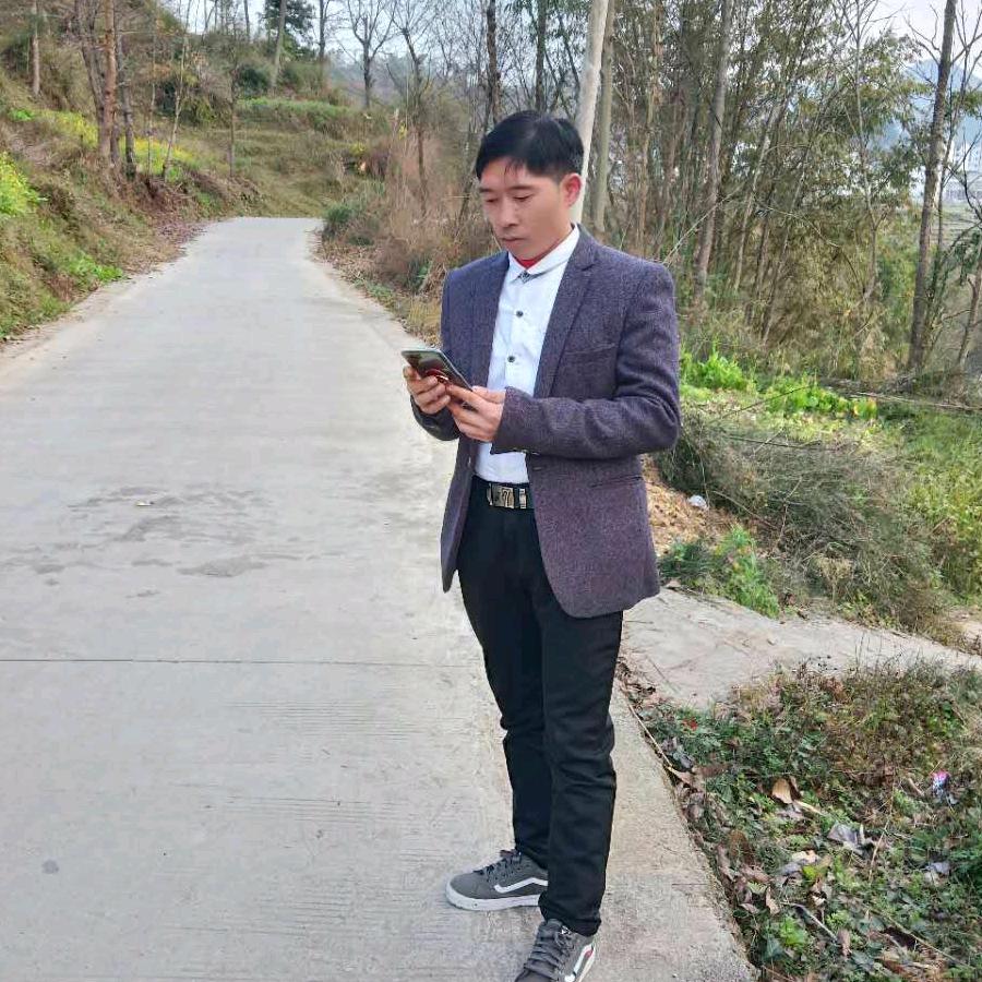 有情才有义巜卢》