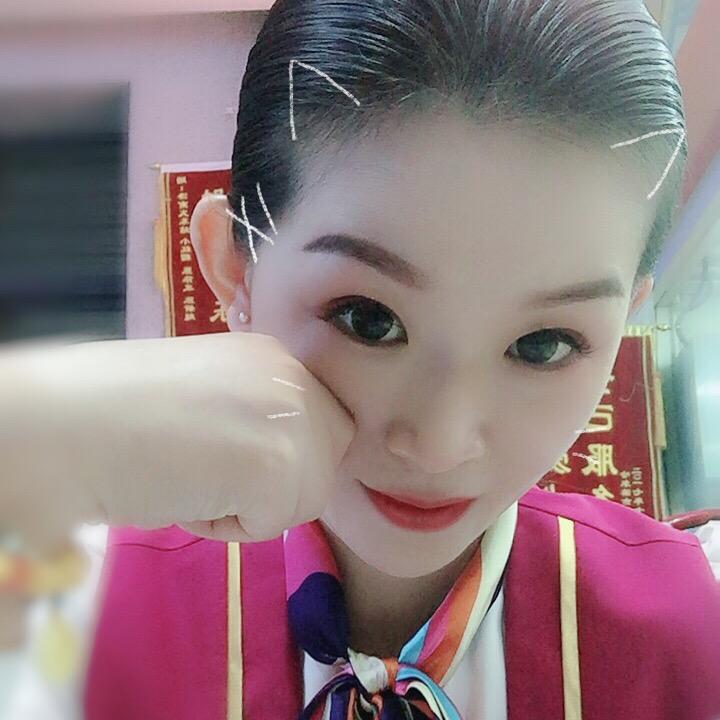 吖吖倩
