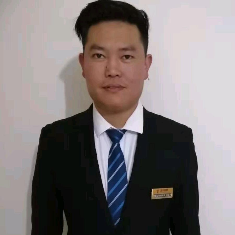 远元人，店长