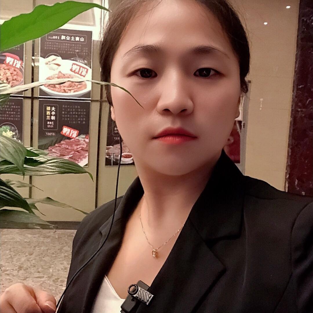 飞龙国际大酒店汪咏芳