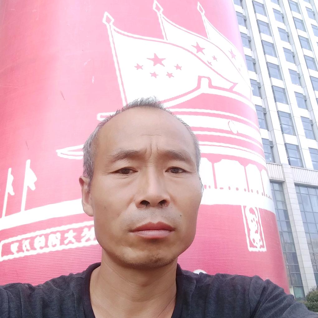 安装木楼梯扶手三里集张志强