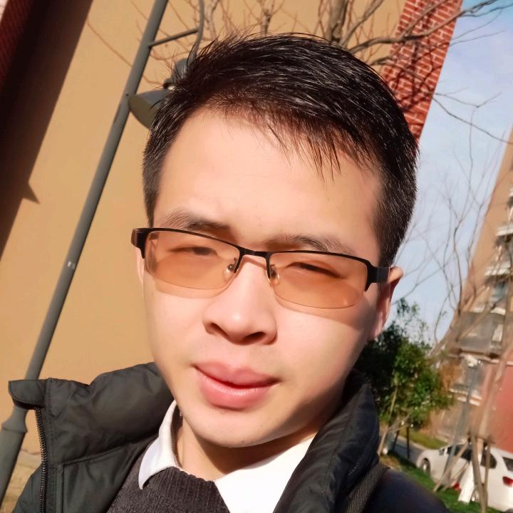 自动装盒机-郭同学