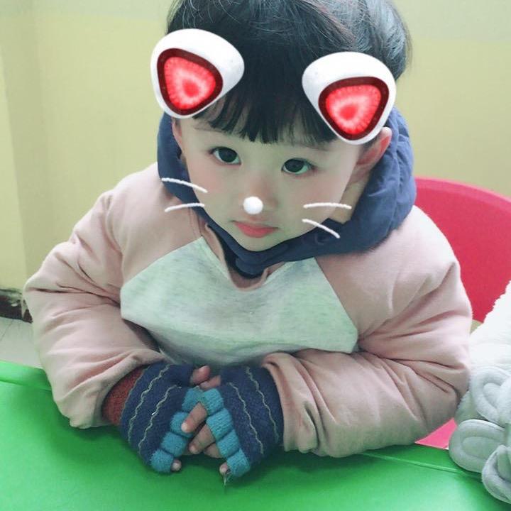 凌菲