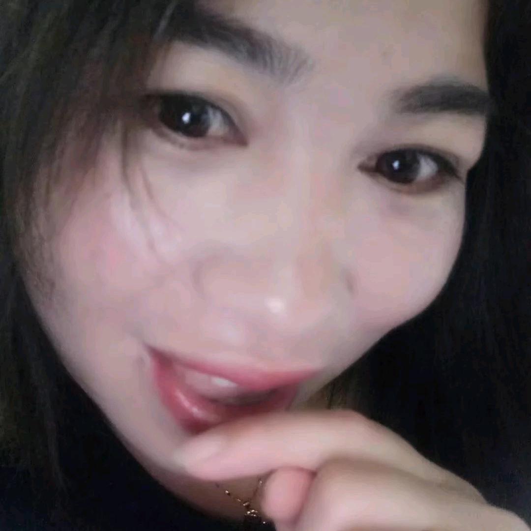 阳阳)