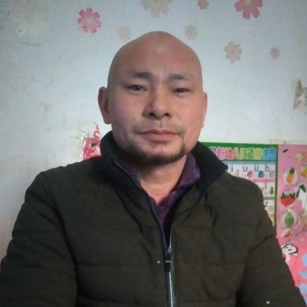 曾学军49岁