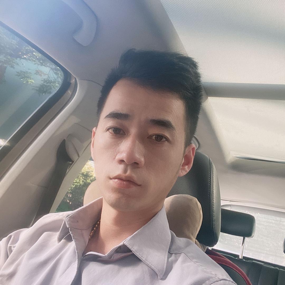 厦门冠正汽贸小马哥