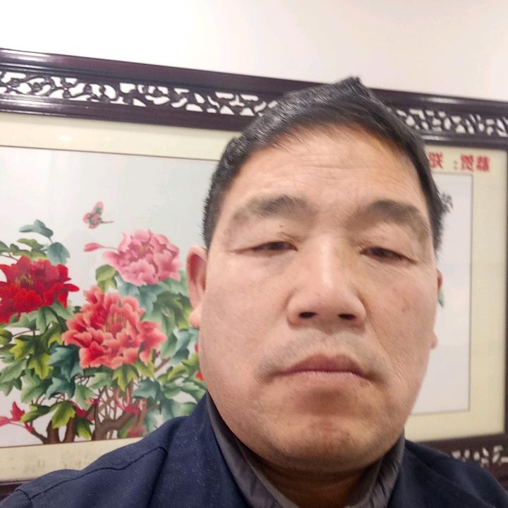 伟华