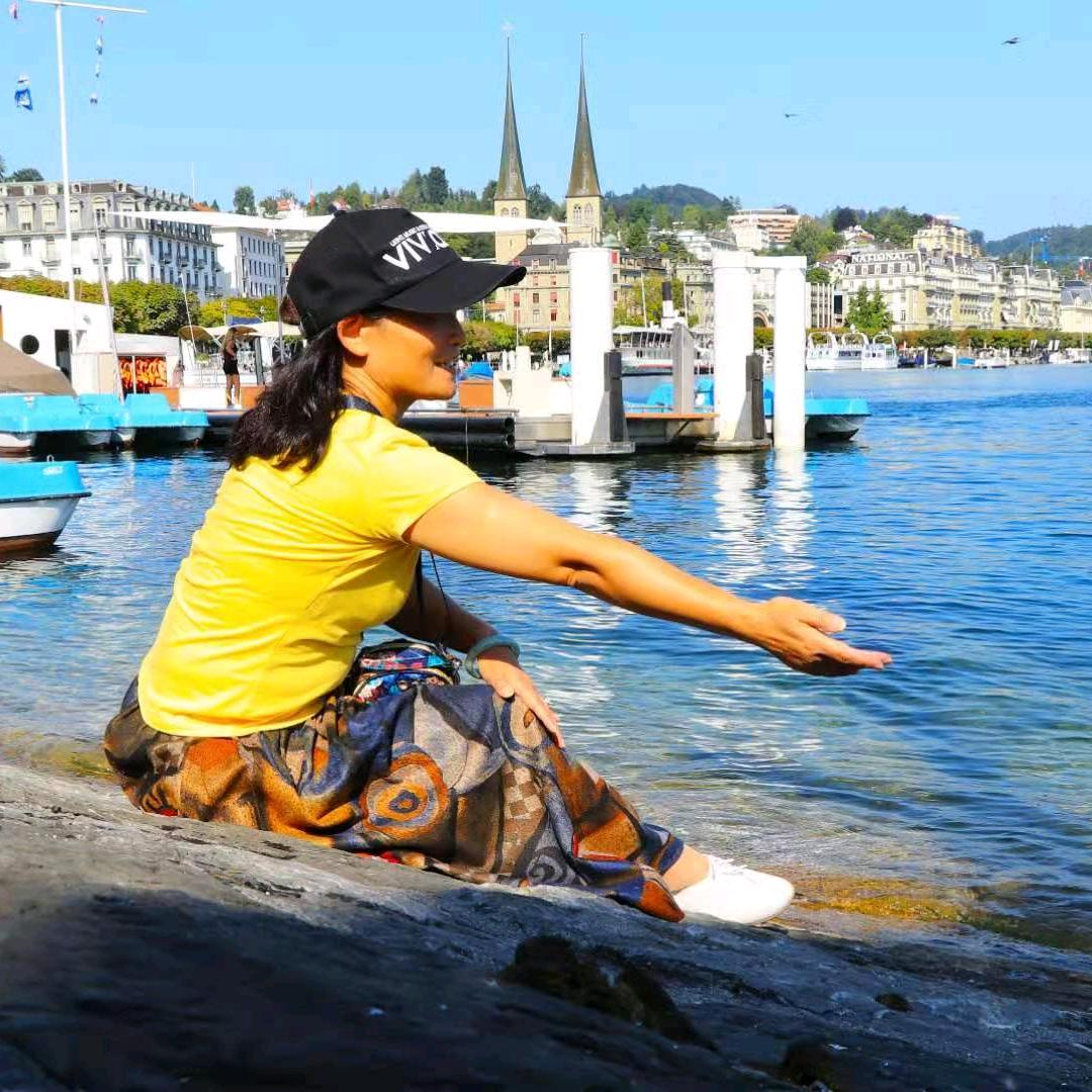 小小游四方-吃喝玩乐