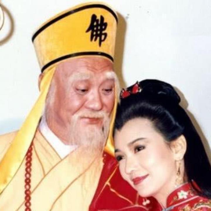 看透虚伪