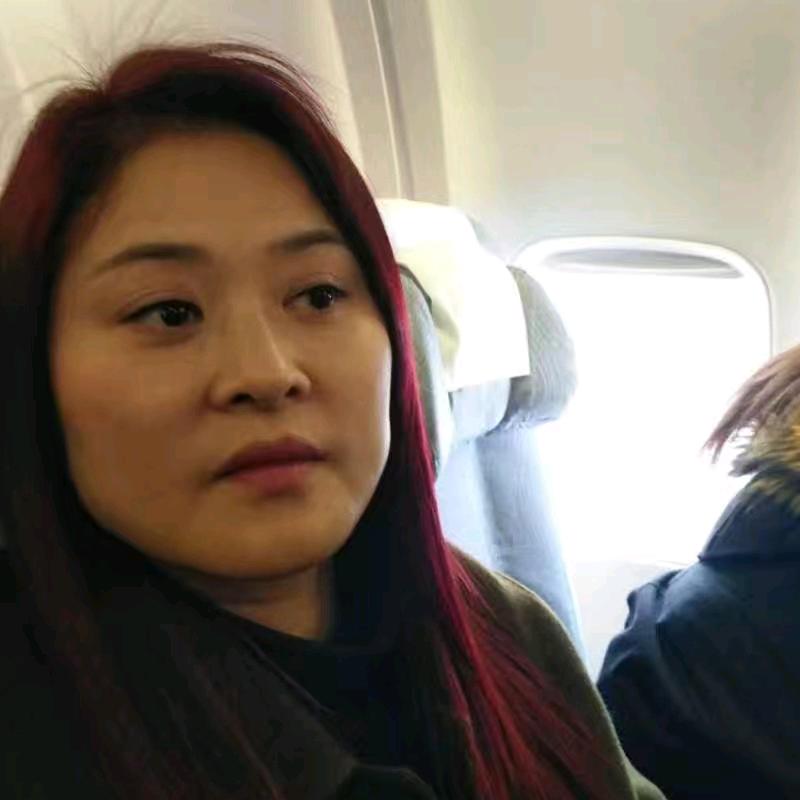 美国西娅图床垫张姐