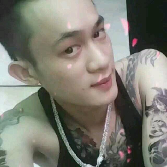 ꧁꧁怀集仔小壮꧂꧂