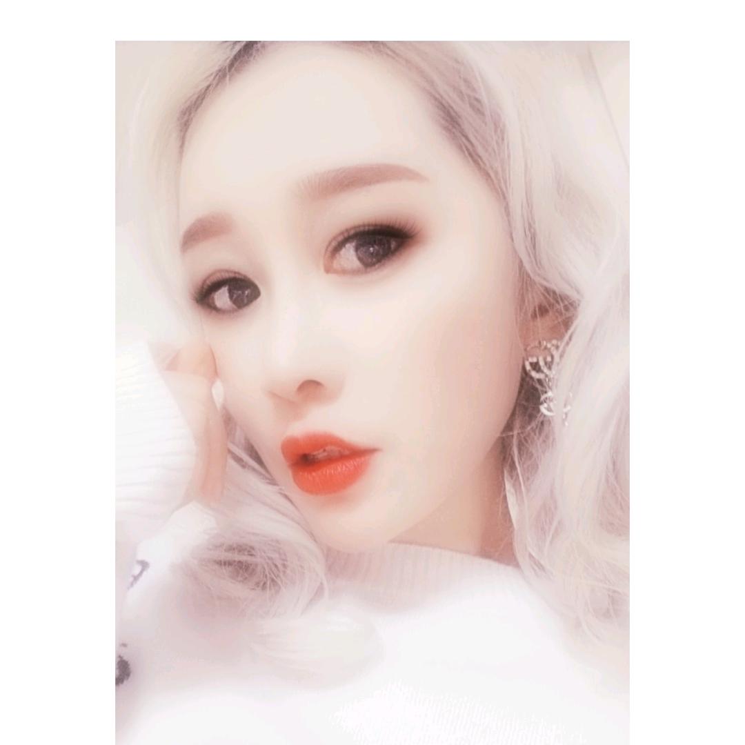 白雪探公主