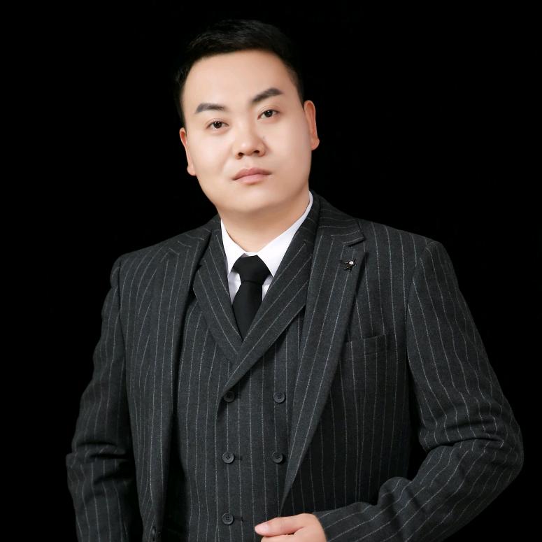 代小亮