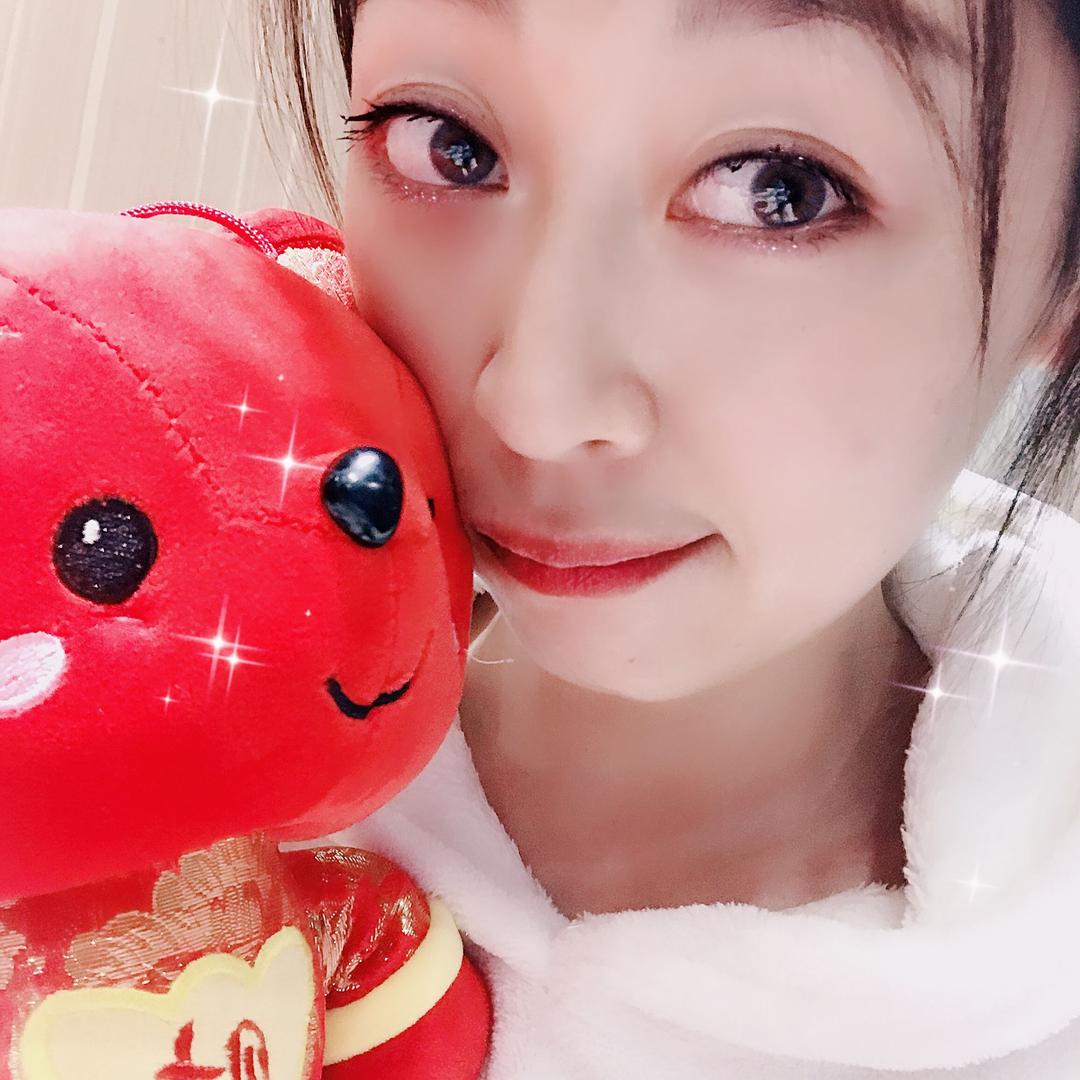 倔犟不服输的女孩