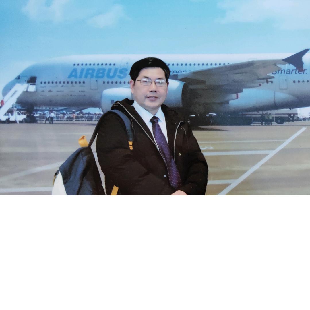 闪闪（爱摄影）