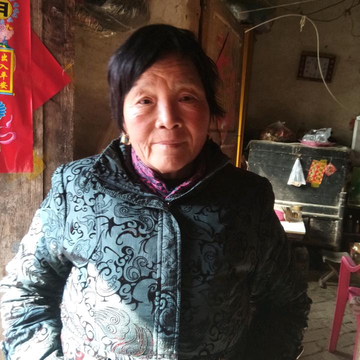 胡女士