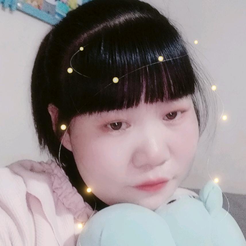 甜静等候橱窗百货