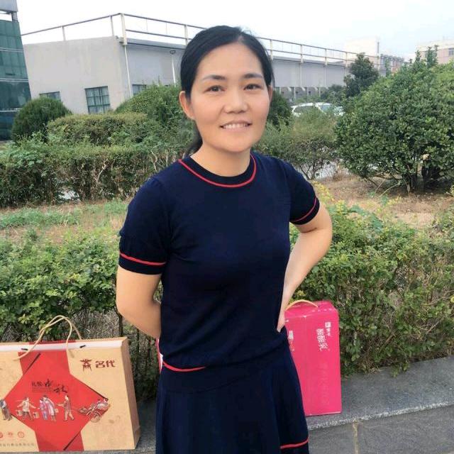 商水阿尔本制衣1车间李红丽