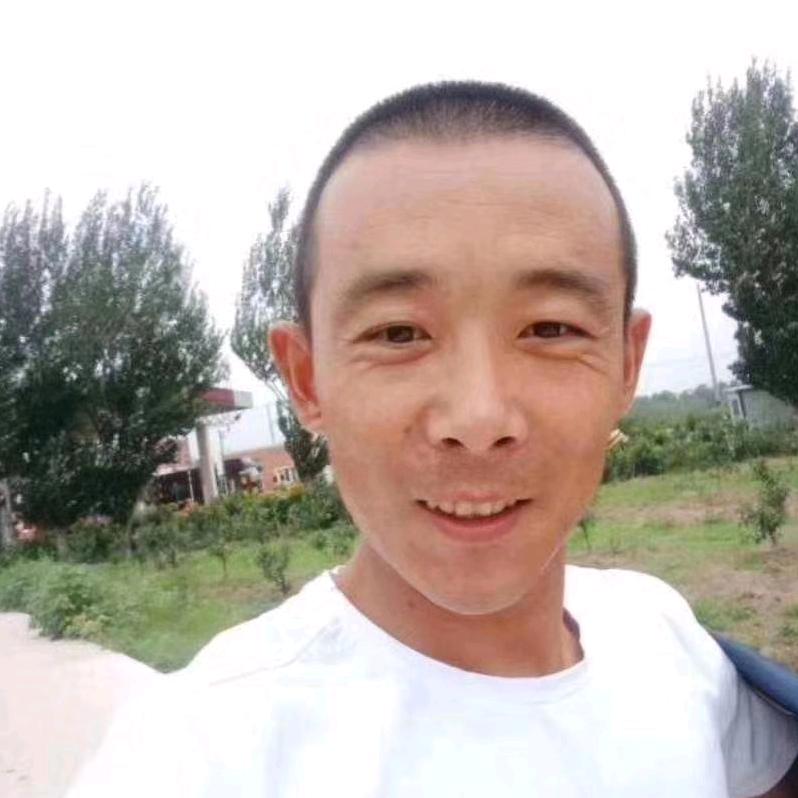 帅小伙，群主