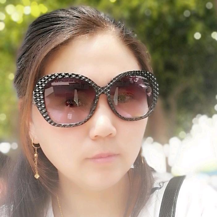 用户8412690168970张玲