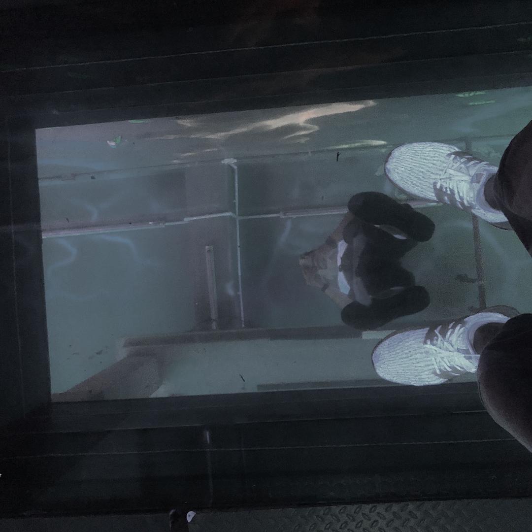 🌈明眸似星辰丶