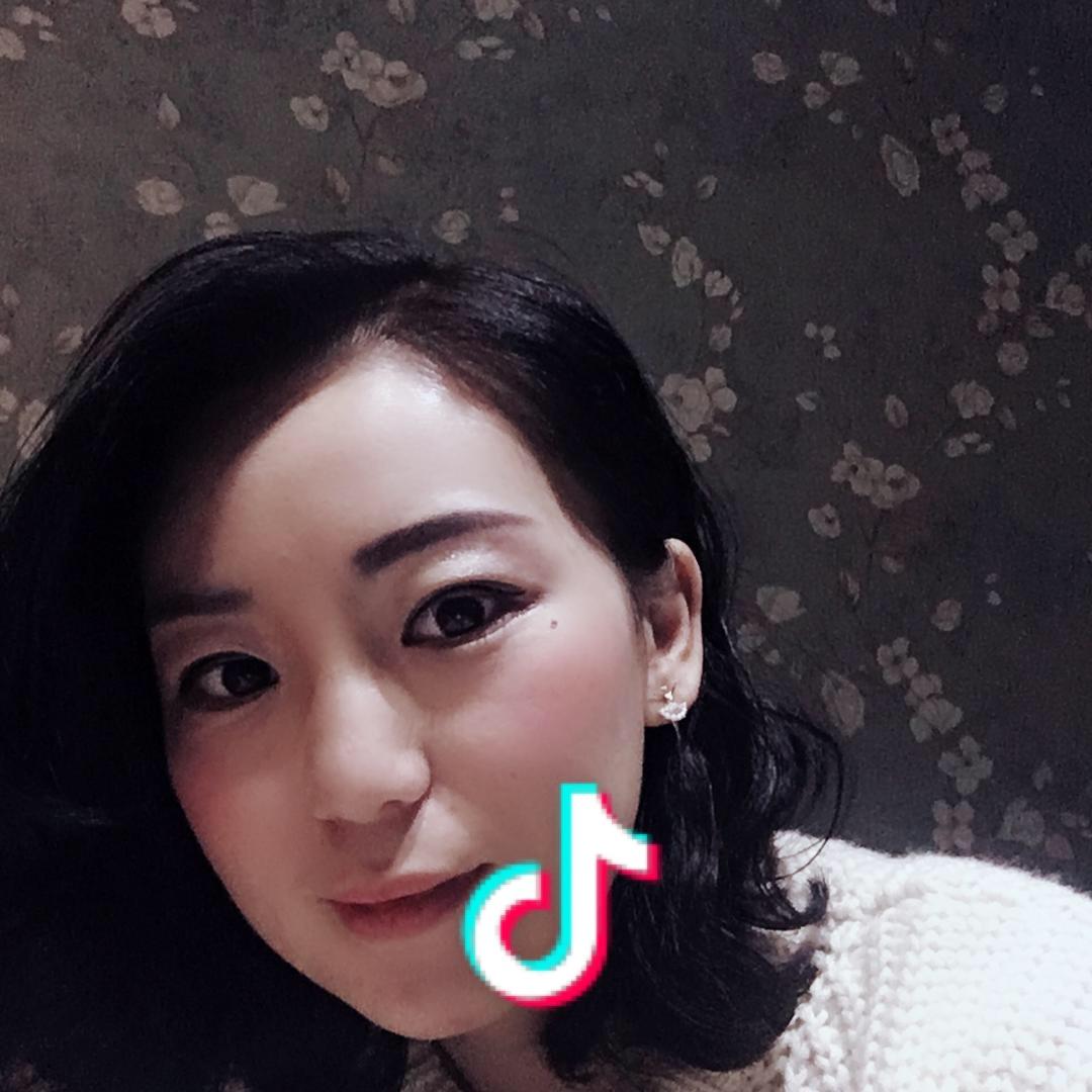 张小小姐