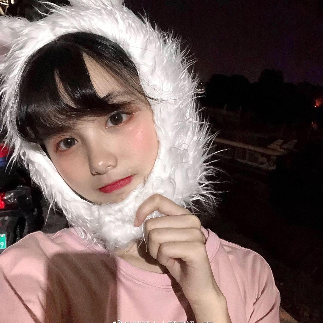 恬恬小乐比