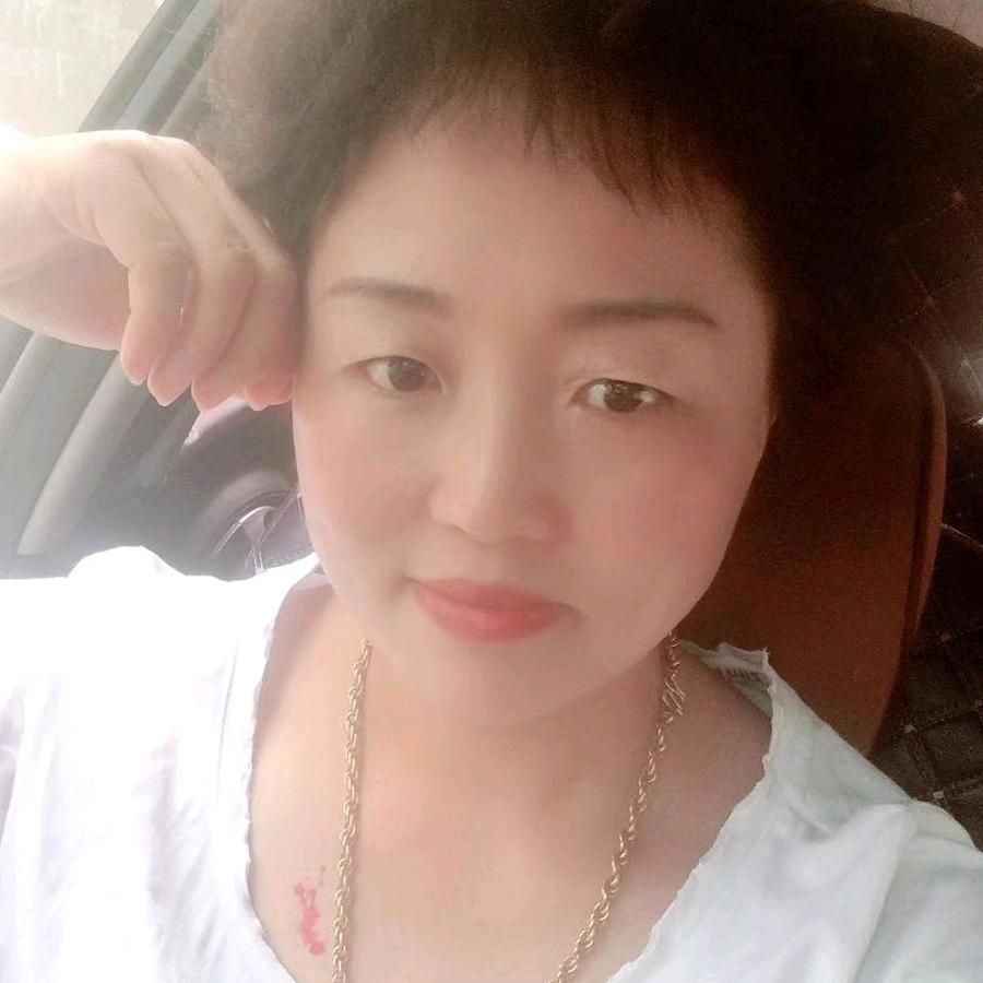 婚礼摄影师，化妆师吉祥