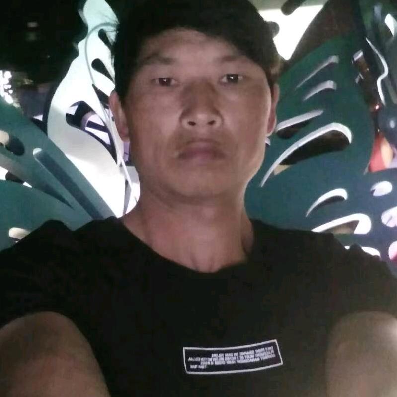 李军