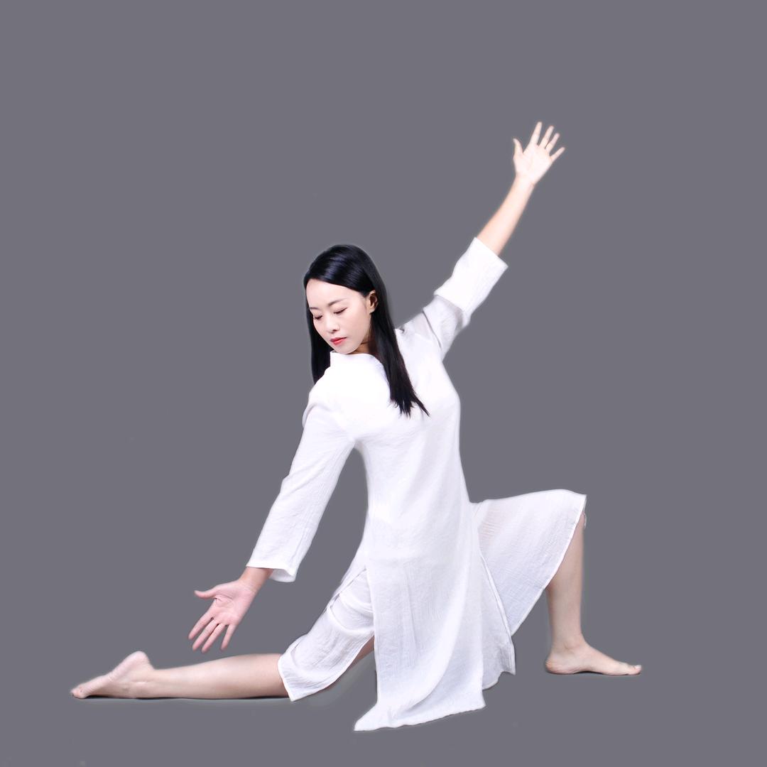 辉县市爱上瑜伽生活馆