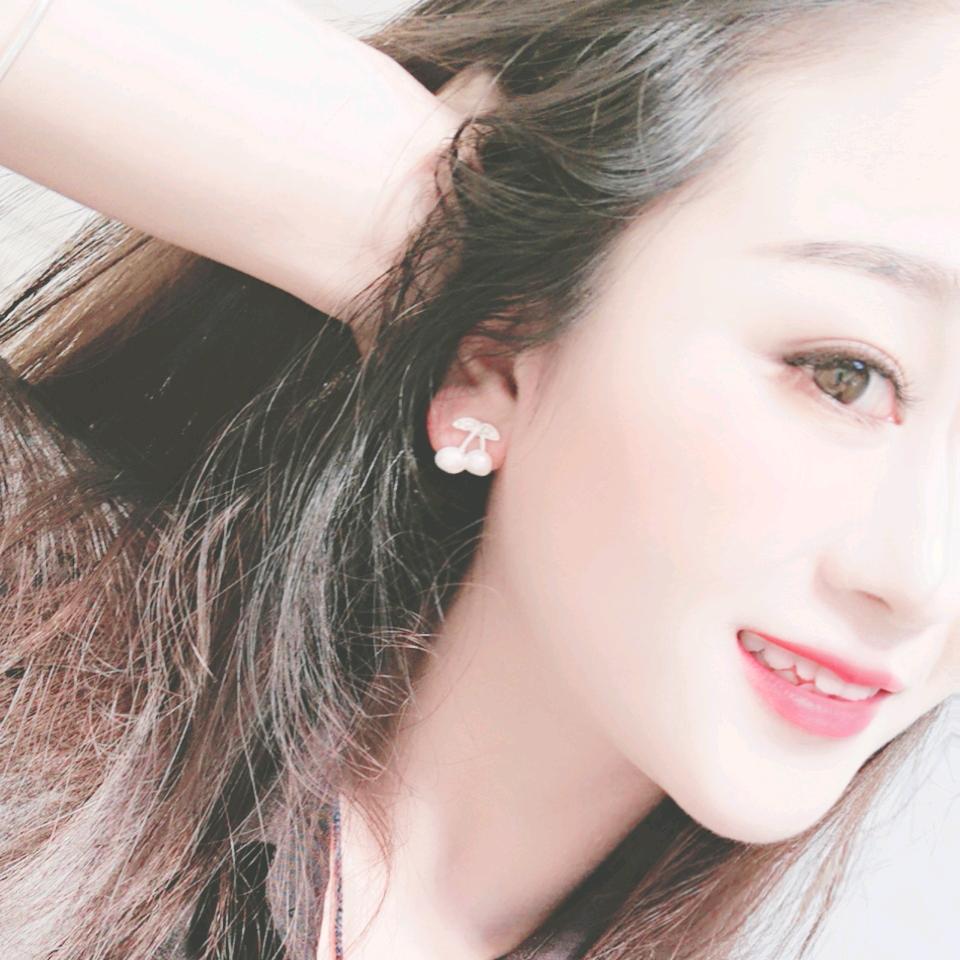 果城小啊艳
