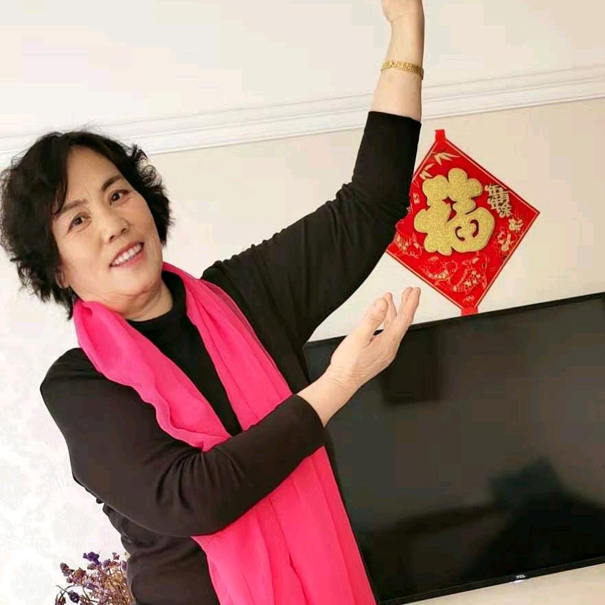 张宝芳
