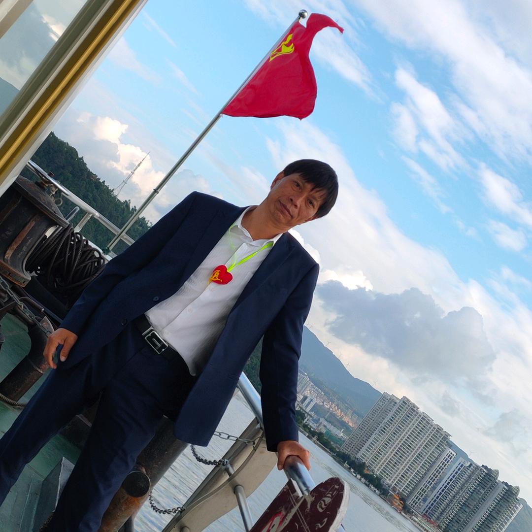 滇约出行马真永