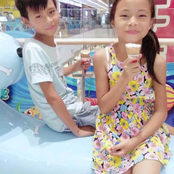 乐小烁螺蛳粉（周师店)李姐