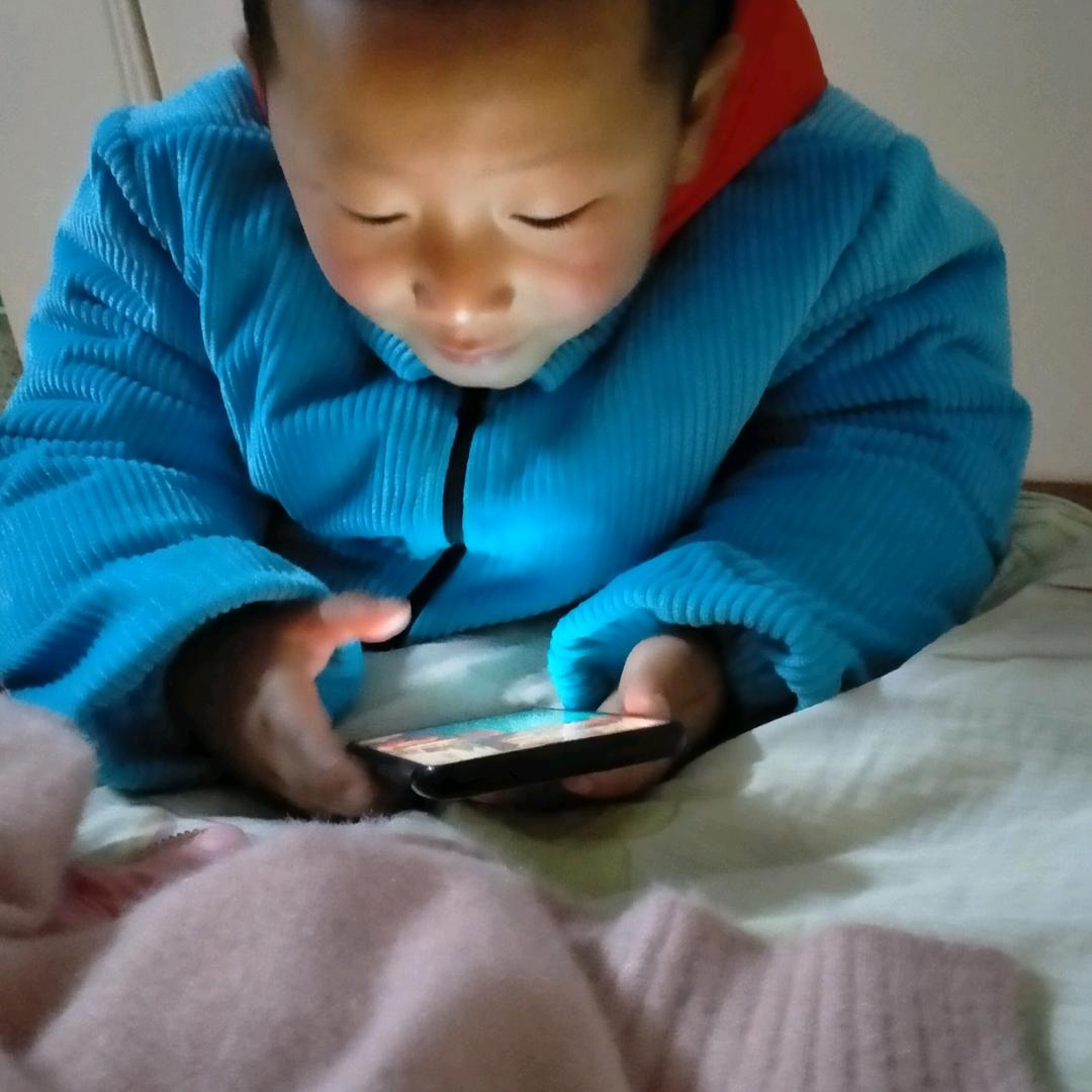 相亲相爱一家人