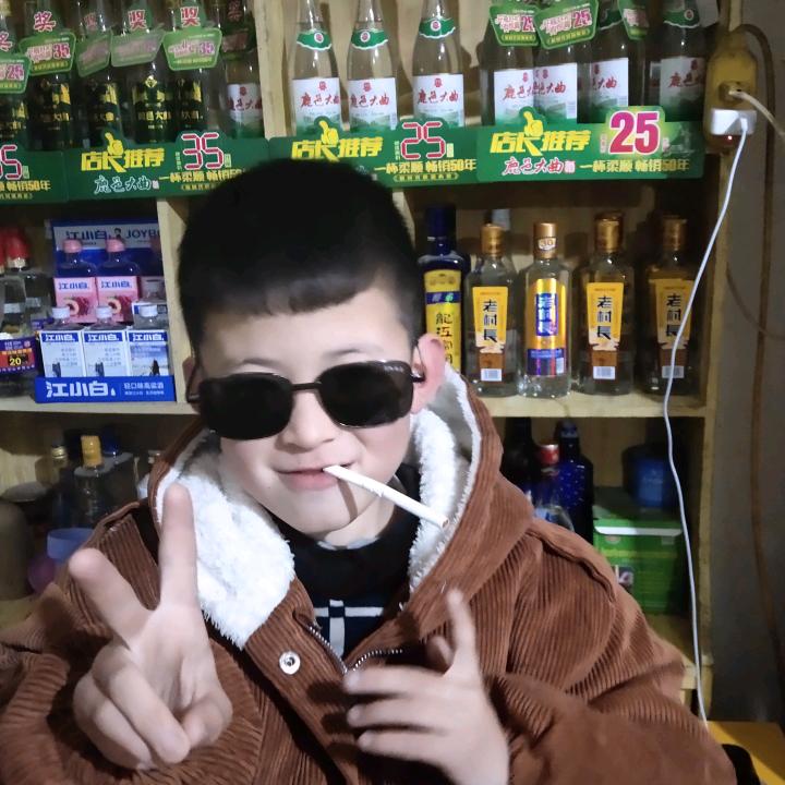 二小砂锅面