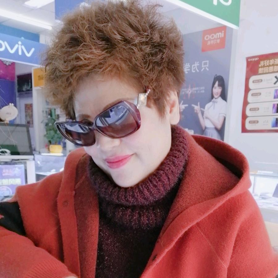树叶飘飘