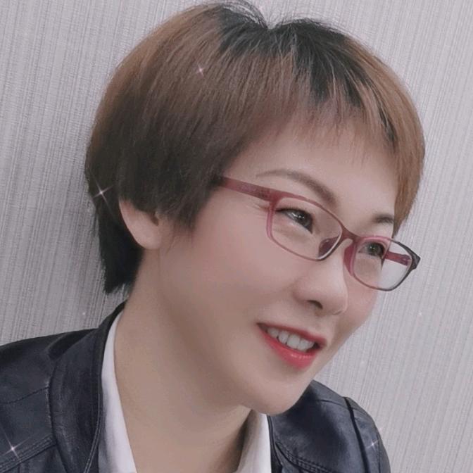 韦骁倪