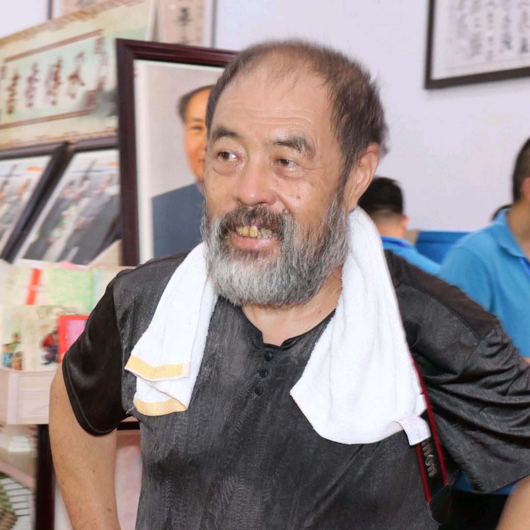 大胡歌