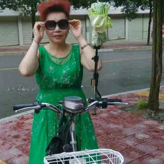 陈秋华🐔神釆飞扬