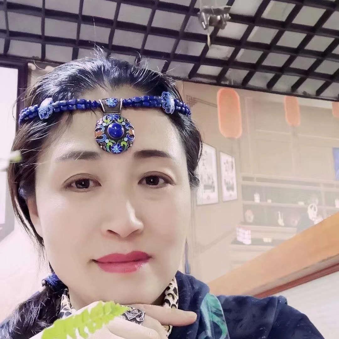文登阿岑包子铺