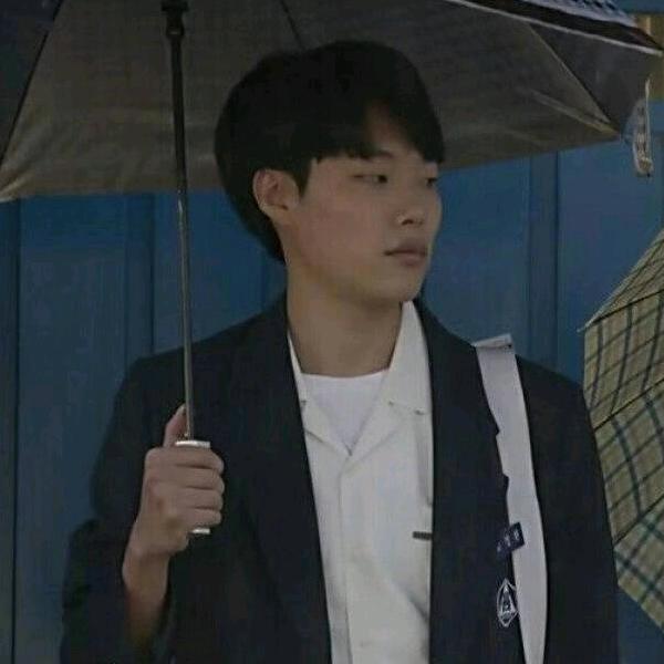 半日恋月